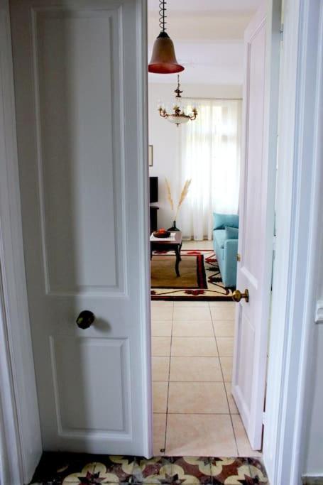 Calliope'S Neoclassical Home In The Heart Of Plaka أثينا المظهر الخارجي الصورة